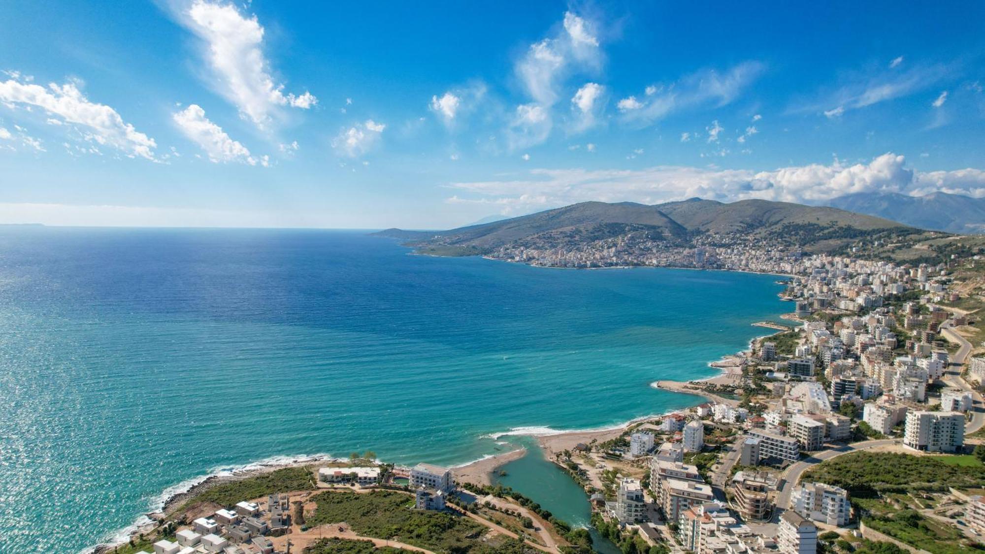 Hotel Holiday Sarandë Eksteriør bilde