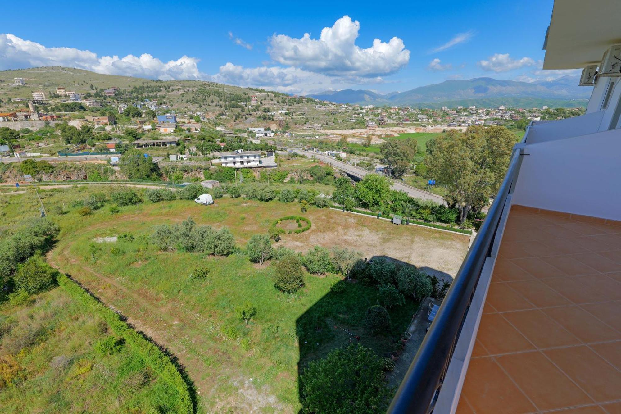 Hotel Holiday Sarandë Eksteriør bilde