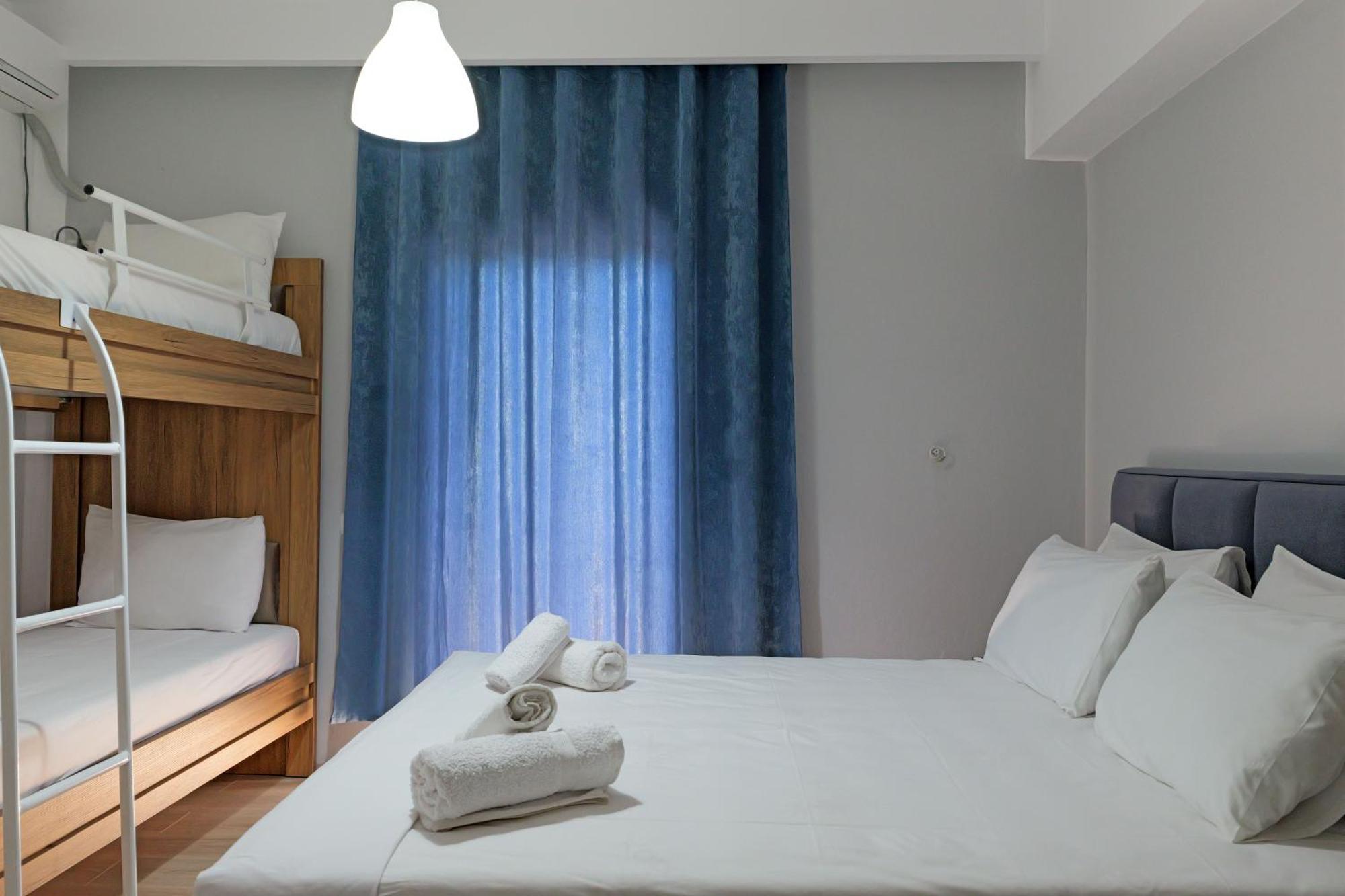 Hotel Holiday Sarandë Eksteriør bilde