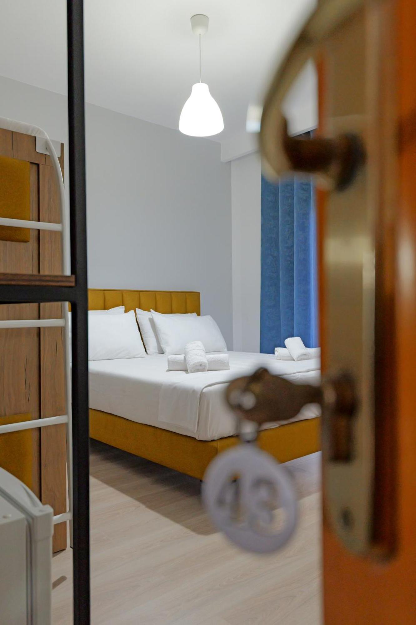 Hotel Holiday Sarandë Eksteriør bilde